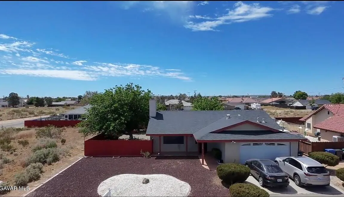 Move-In Ready 3BR 2BA Single Family Home