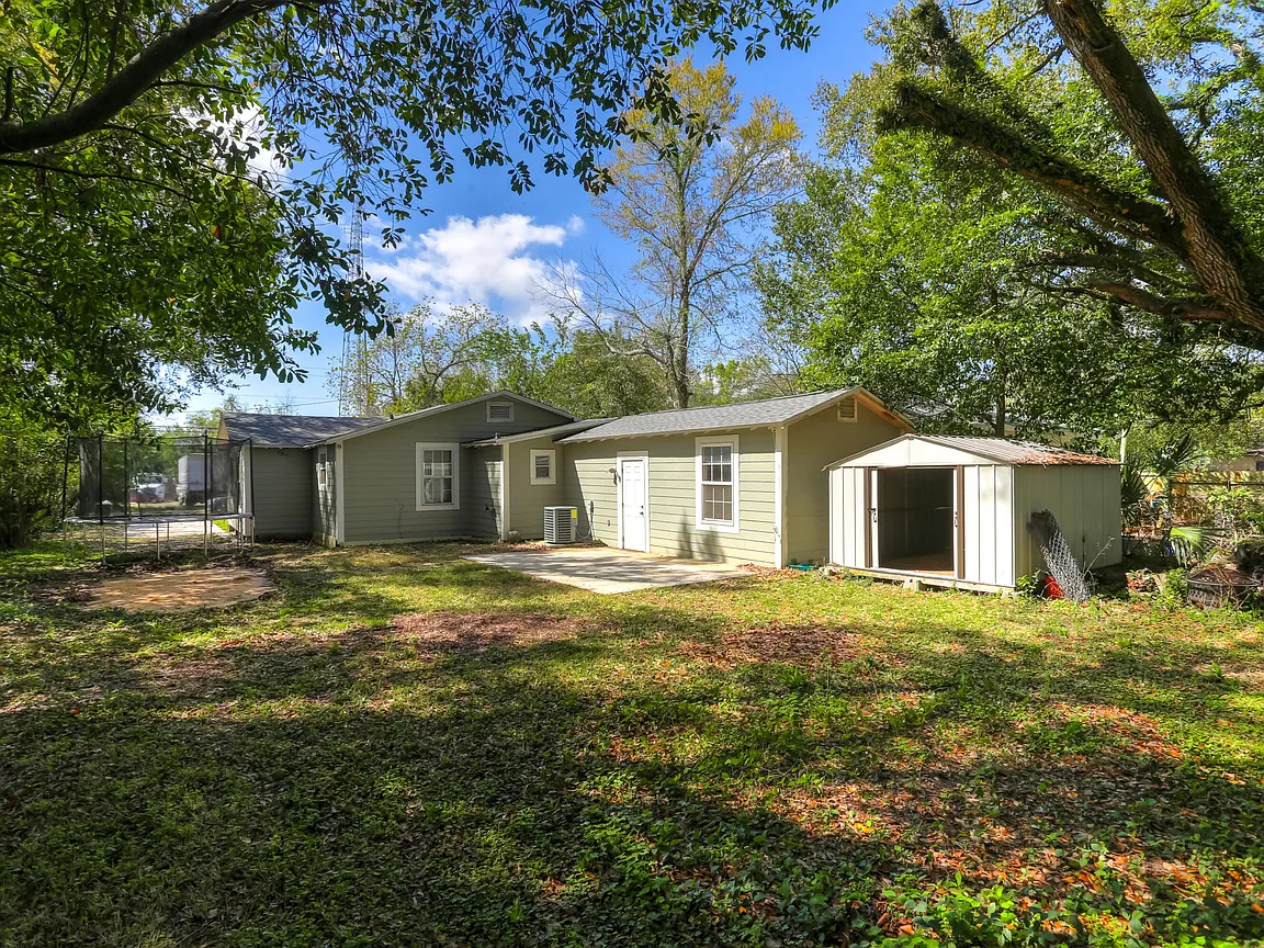 Beautiful 3BR 2BA Home in Pensacola Area thumbnail 4